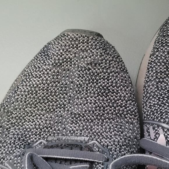 Brooks Athletic Shoes Women's size 8.5 Adrenaline Gray - READ - Picture 8 of 8